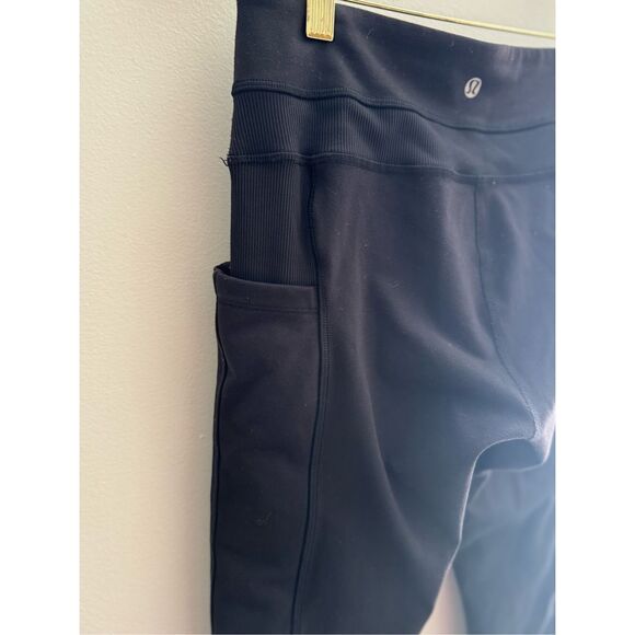 Lululemon Cropped Legging with Pockets size 6 - Picture 7 of 10